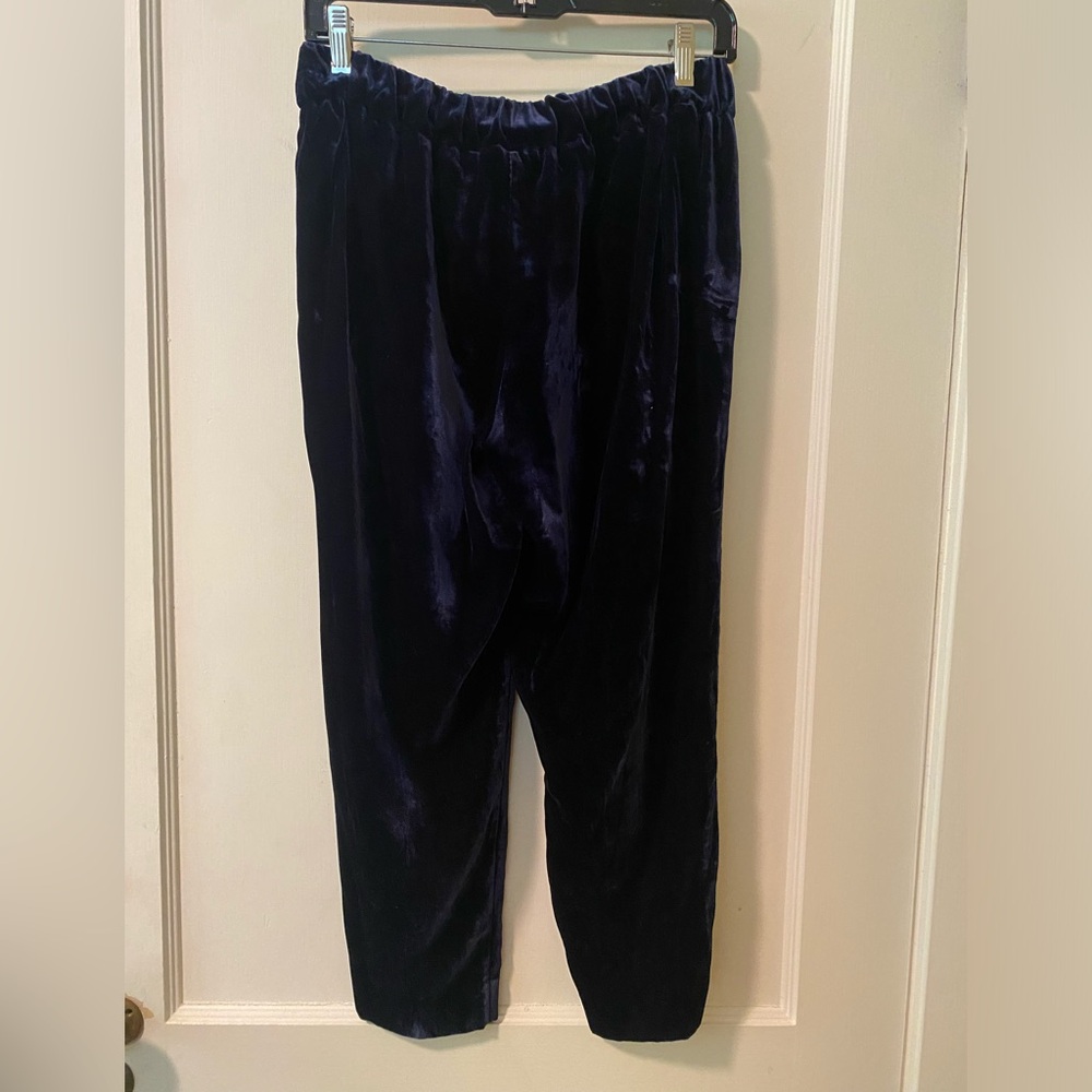 J Crew Navy Velvet Cropped Pants  4P